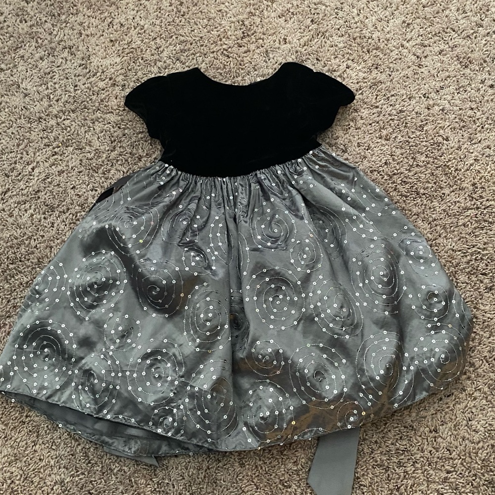 Black and gray dress